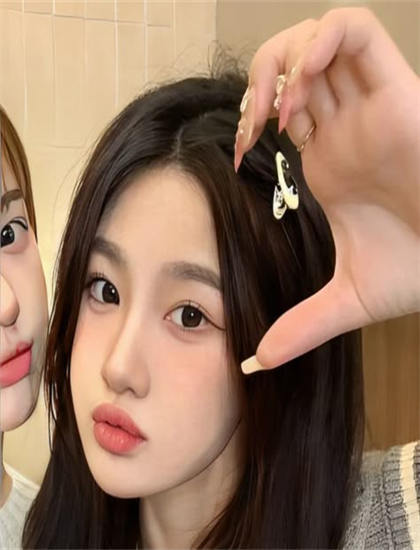 亚洲青春草原在线播放_长月烬明免费观看电视剧全集在线播放_高校教师中文字幕在线观看