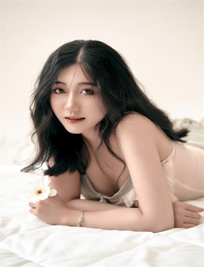 【深度分析】历史研究员严谨考证日本小偷故事发行的档期安排与排片策略 带你看懂电影背后的深层含义