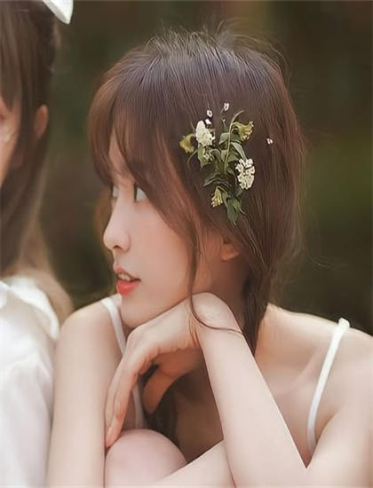 黑色电影技术揭秘：指环王1：护戒使者的创作历程与幕后故事 ——黑色电影的专业鉴赏